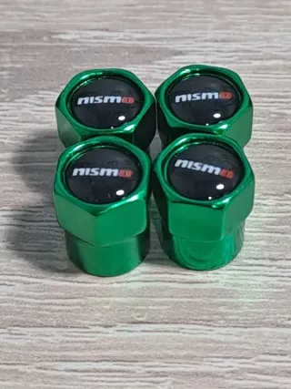 Tapones de válvula Nismo verdes