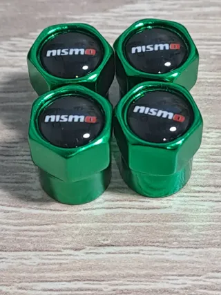 Tapones de válvula Nismo verdes