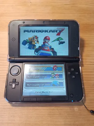 Confezione 4 Nintendo 3DS: Kirby, Mario e Luigi + custodia