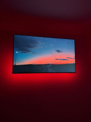 TV 55 pulgadas se entrega con otro tv de 32 gratis