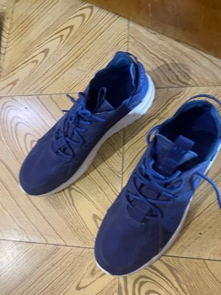 Zapatillas Emporio Armani Azul y Blanco