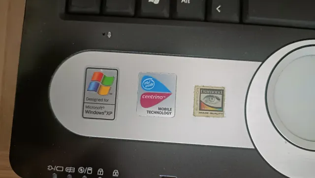 Packard Bell EasyNote Portátil