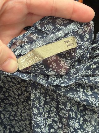 Blusa calada floral