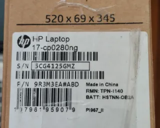 HP Laptop 17 Ryzen 7 5700U/16GB 512GB.