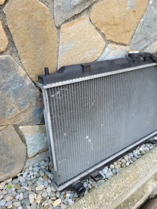 Radiador Nissan Primera P12