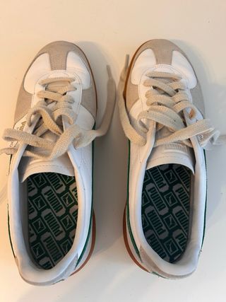 Zapatillas Puma Palermo Blancas y Verdes.