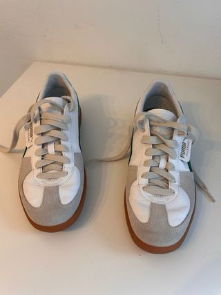 Zapatillas Puma Palermo Blancas y Verdes.