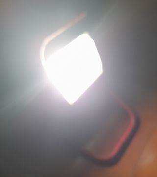 Lámpara Halógena Portátil Roja