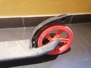 Patinete Oxelo naranja y negro