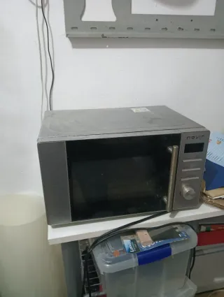 Microondas Nevir Digital no Frost moderno