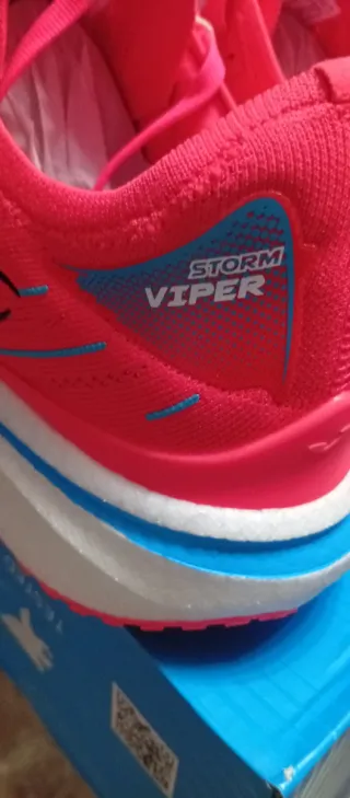 Zapatillas Joma Viper Rosa y Blancas