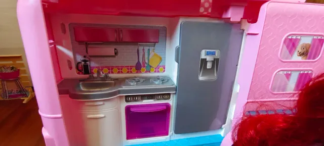 Casa y caravana Barbie