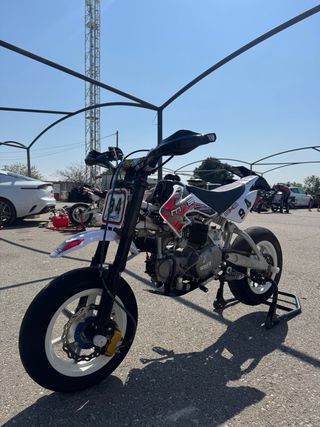 IMR 140cc Corse pitbike