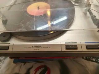 Giradischi Pioneer Argento