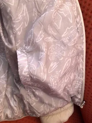 Chaqueta acolchada beige clarito o crema talla XXL