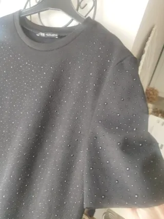 Vestido negro Zara con brillos
