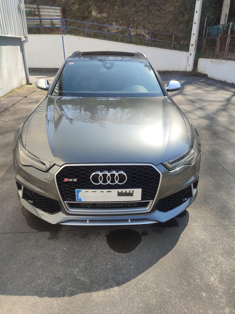 Audi RS6 - foto 1