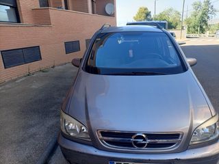 Opel Zafira 2004