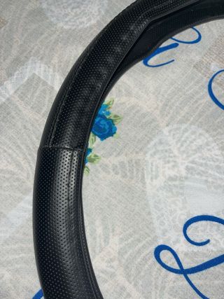 Coprivolante auto nero