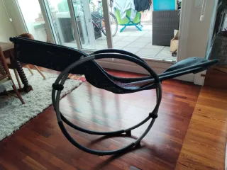 Hamaca negra y multicolor