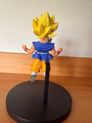 Figura Goku SSJ2 Dragon Ball FES!! Banpresto