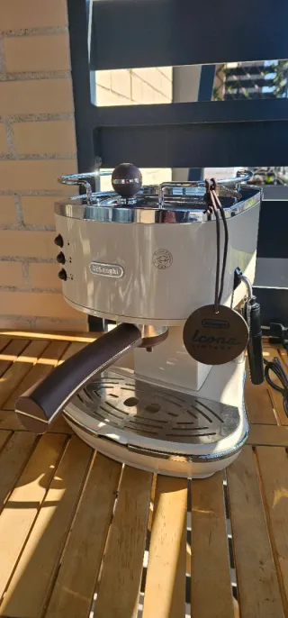 Cafetera De'Longhi Icona Vintage Beige