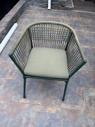 4 Sillas de jardín verde
