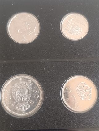 Hoja Pardo B5 -Monedas Juan Carlos I 1984-1985 SC