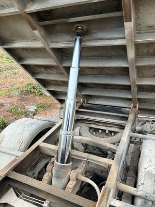 Nissan Cabstar Basculante