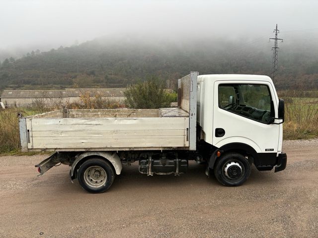 Nissan Cabstar Basculante