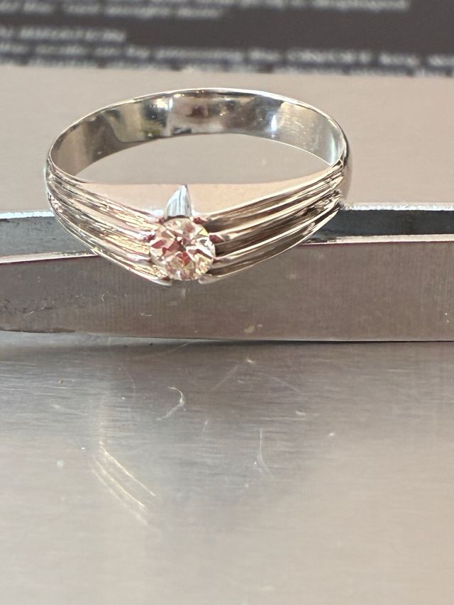 Anillo Oro 18k Diamante Natural 0.25 Ct