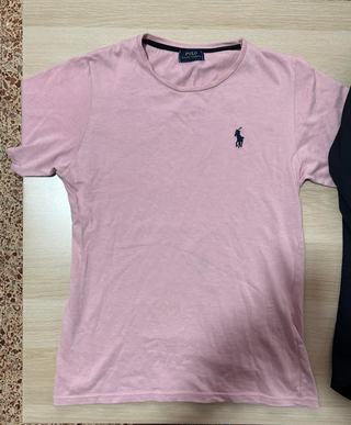 Pack Camisa Negra Massimo Dutti y Camiseta Rosa
