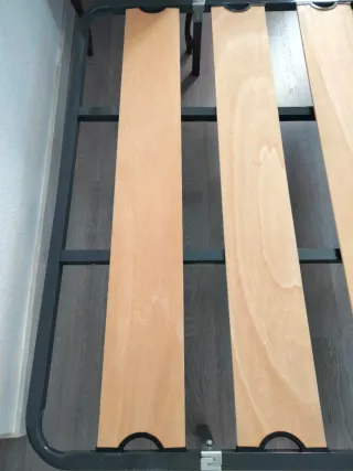 Somier de tablas madera y metal