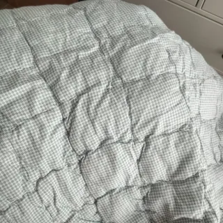 Colcha cuna Zara Home estrellas y rayas