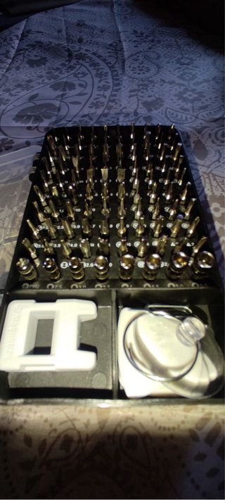 Caja de destornilladores de precisión