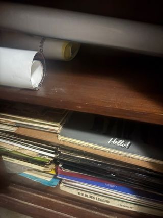 Mueble Librería Rústico Madera y Cristal