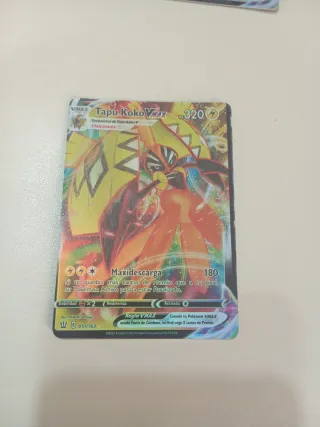 Carta Pokémon Greedent VMAX 218/264
