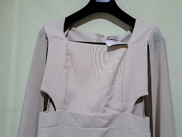 Vestido Sazalaxa Beige Talla L