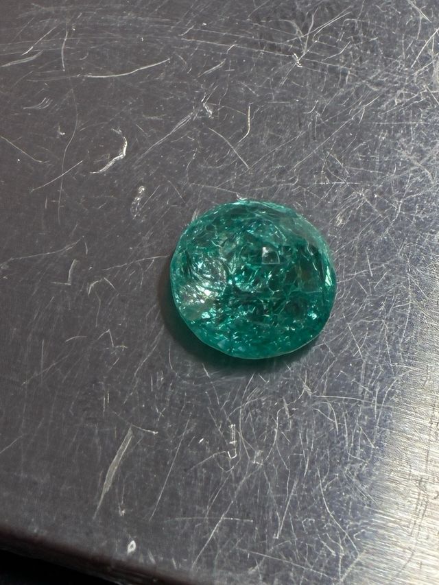 Esmeralda Colombiana 4.65ct Certificada