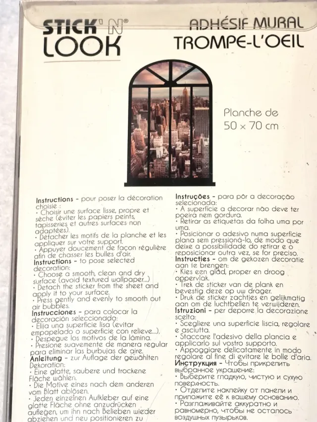 Adhesivo mural ventana New York 50x70 trampantojo