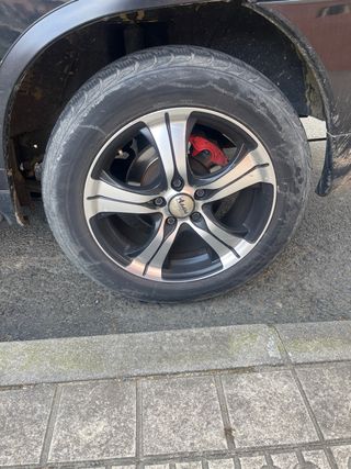 Llantas y neumaticos