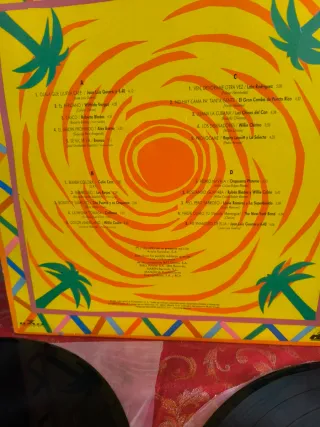 Tremendos Exitos Latinos. 2 Discos 1991 Salsa