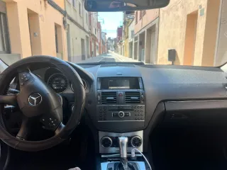 Mercedes-Benz Clase C 2010