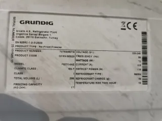 Congelador Vertical Grundig