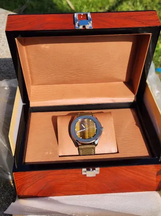 Reloj Automático Ojo de Tigre Petos_Seiko