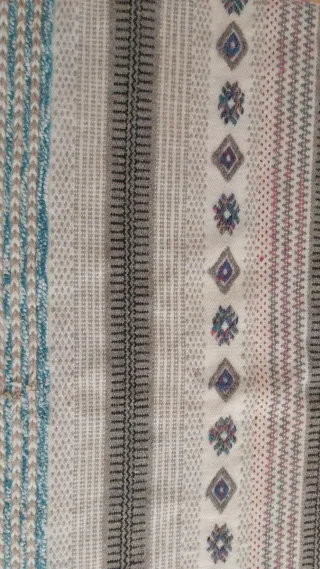 Alfombra de lana. 2,33 x 1,48