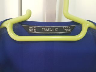 Blusa Zara Azul Klein Talla M