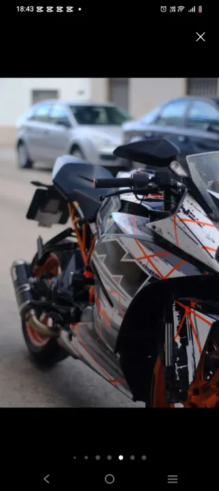 KTM RC 125 Sportbike Negra y Naranja