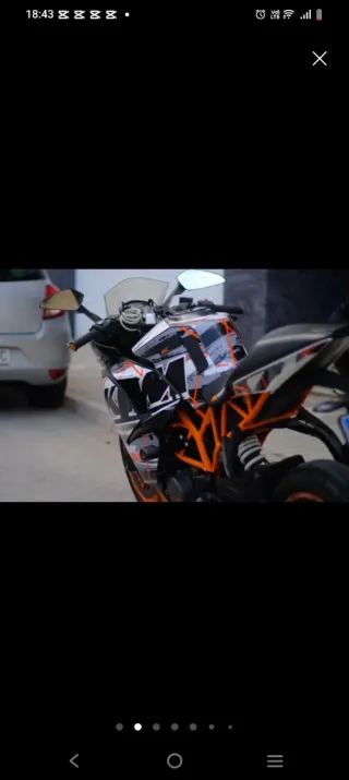 KTM RC 125 Sportbike Negra y Naranja