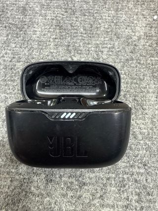 Base de Carga JBL Negra